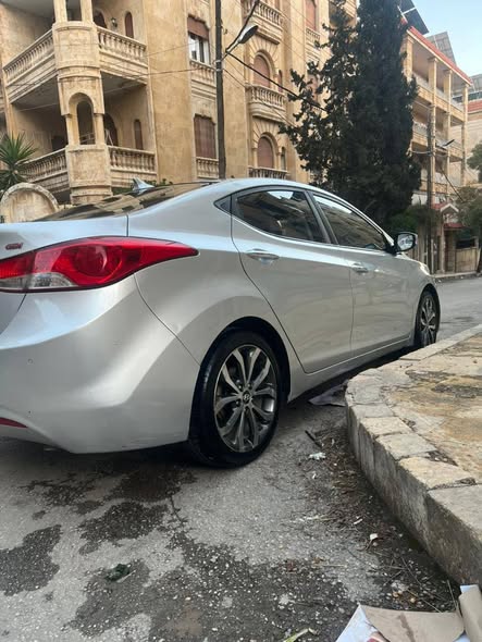 هيونداي النترا 2013