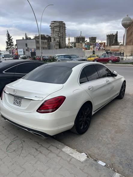 مرسيدس سي 300 2015