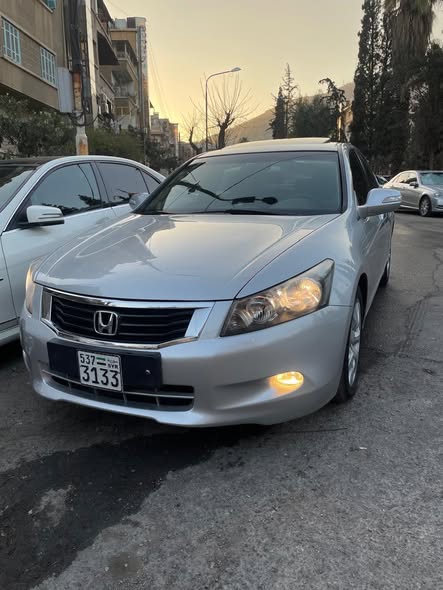 هونداي أكورد 2010 - صورة 3