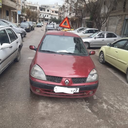 رينو كليو 2002 - صورة 1