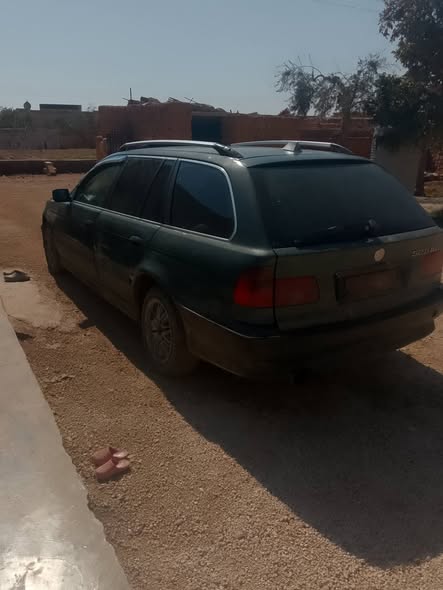 بي ام 525 2000 - صورة 4