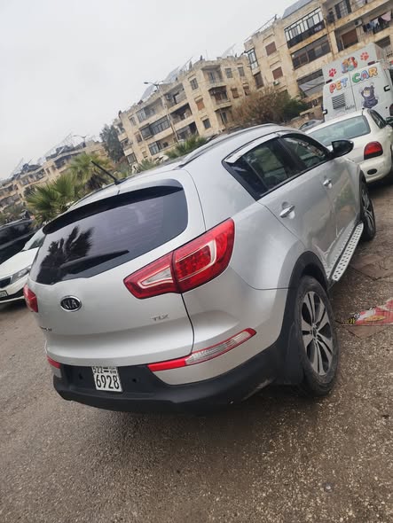 كيا سبورتاج 2011 - صورة 4