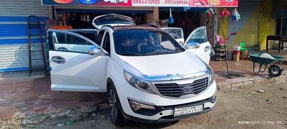 كيا سبورتاج 2012