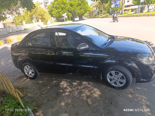 كيا ريو 2010 - صورة 1