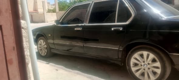 بي ام دبليو 5 Series 1980 - صورة 3