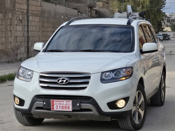 هيونداي سنتافي 2012 - صورة 2