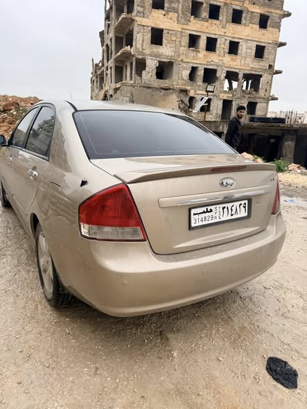 كيا سيراتو 2008