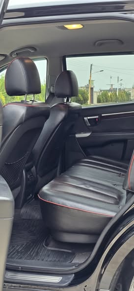 هيونداي سنتافي 2009 - صورة 2