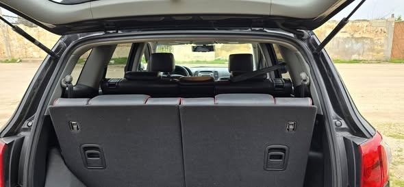 هيونداي سنتافي 2009 - صورة 3