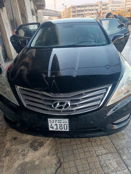 هيونداي ازيرا 2012