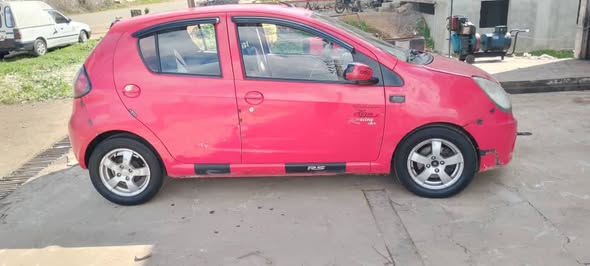 جيلي باندا 2010 - صورة 2