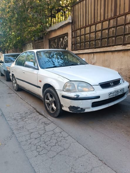 هوندا سيفيك 1997 - صورة 1