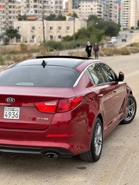 كيا اوبتيما 2015