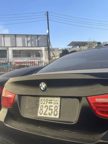 بي إم دبليو 320 2011