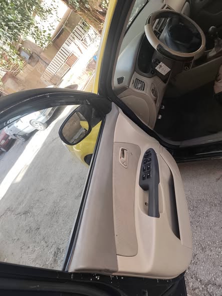 كيا ريو 2010 - صورة 2