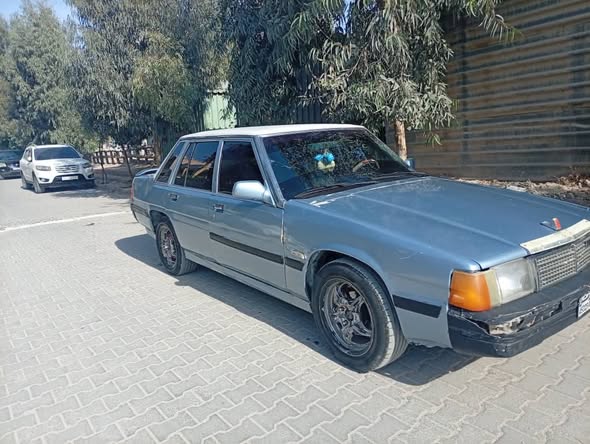 مازدا 929 1983 - صورة 3