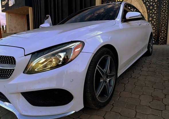 مرسيدس C300 2016 - صورة 3