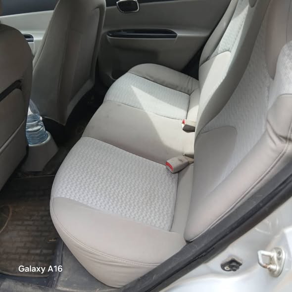 هيونداي فيرنا 2008 - صورة 5