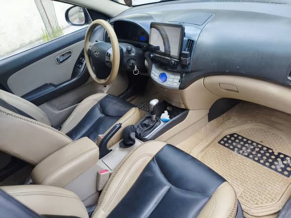 هيونداي النترا 2010 - صورة 4