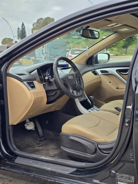 هيونداي النترا 2012