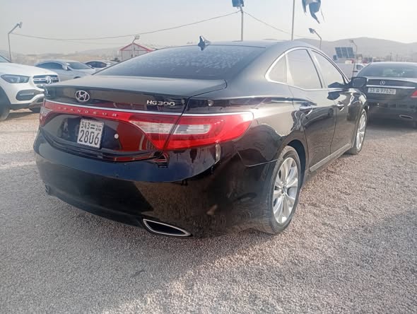 هونداي آزيرا 2011 - صورة 3