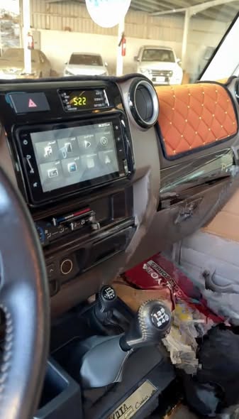 تويوتا لاندكروزر 2022 - صورة 3