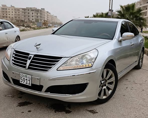 هيونداي سنتنيال 2010 - صورة 2