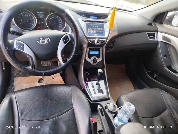 هيونداي النترا 2012