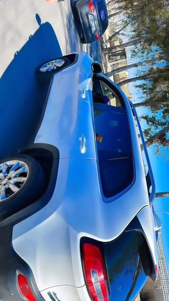 جيب شيروكي 2015