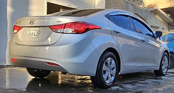 هيونداي افانتي 2013 - صورة 2