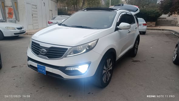 كيا سبورتاج 2012