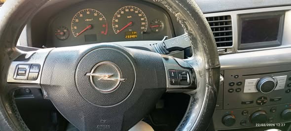 اوبل فيكترا 2007