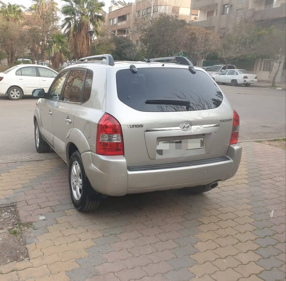 هونداي توسان 2009 - صورة 2