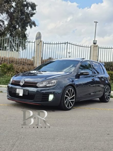 فولكس فاجن غولف 2012 - صورة 2