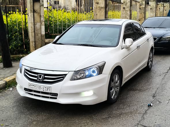 هوندا اكورد 2011 - صورة 2