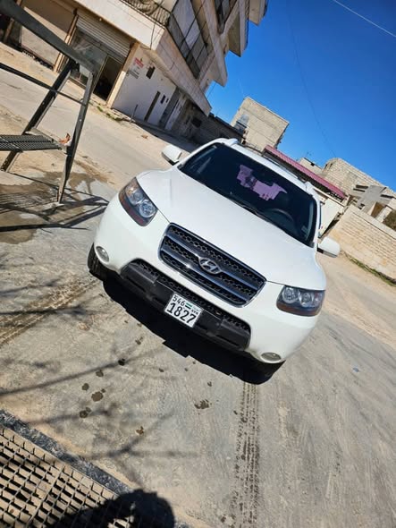 هيونداي سنتافيه 2009 - صورة 1