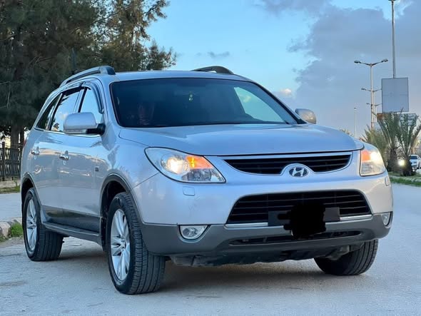 هيونداي فيرا كروز 2010 - صورة 1