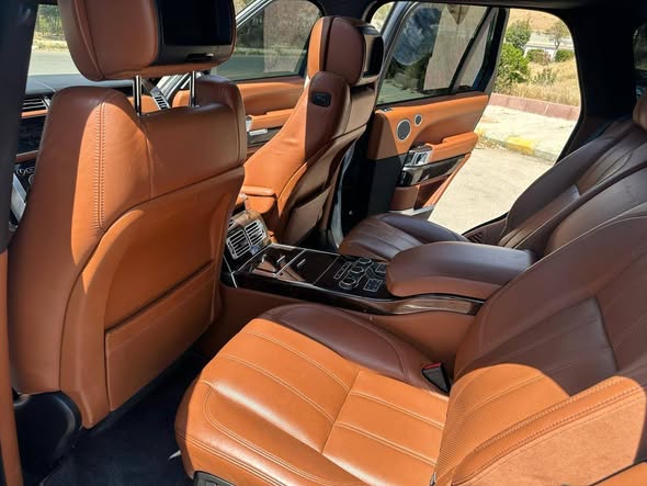 رنج روفر فوغ 2015 - صورة 3