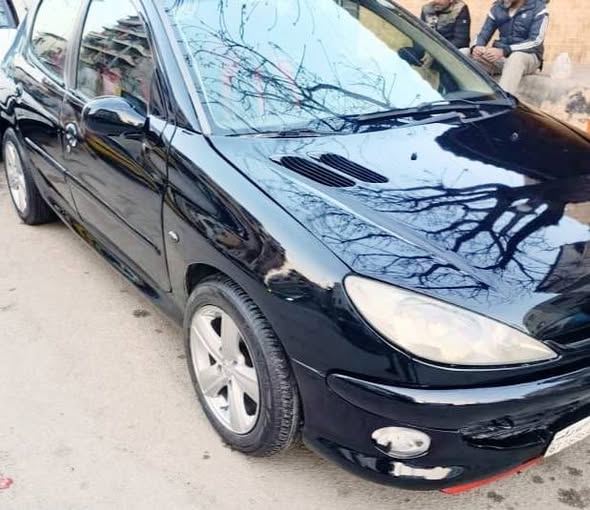 بيجو 206 2006 - صورة 1