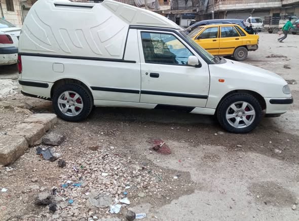 سكودا بيك اب 2001 - صورة 2