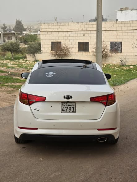 كيا اوبتيما 2011 - صورة 2