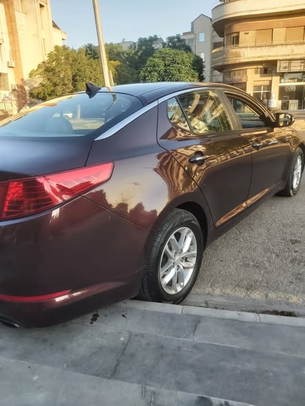 كيا أوبتيما 2012