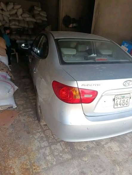 هيونداي افانتي 2009 - صورة 3