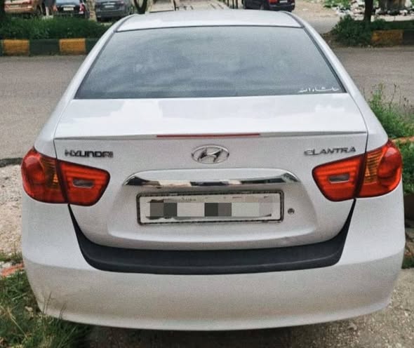 هيونداي النترا 2011 - صورة 2