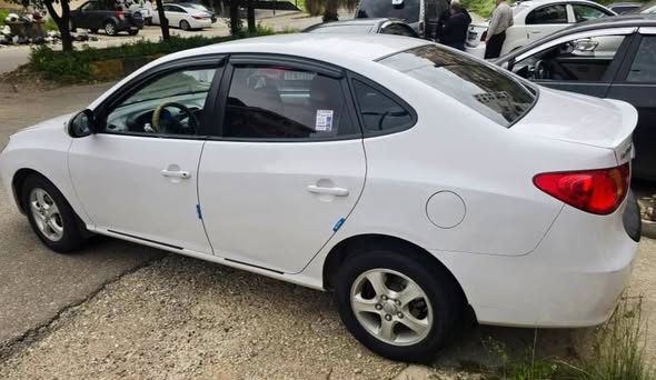 هيونداي النترا 2011 - صورة 4