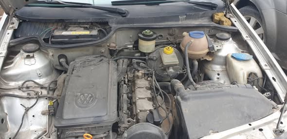 فولكس فاجن بولو 2002 - صورة 3