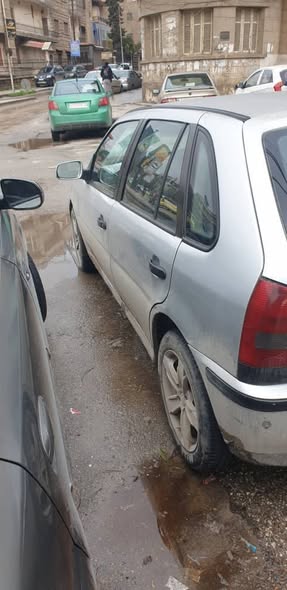 فولكس فاجن بولو 2002 - صورة 4