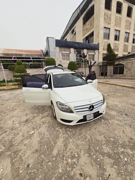 مرسيدس B200 2013 - صورة 2