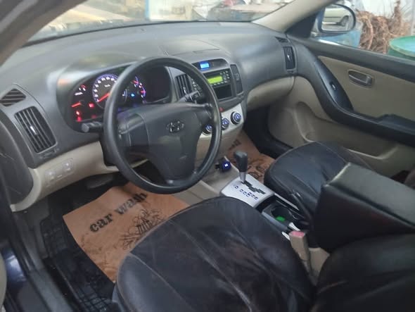 هيونداي أفانتي 2009 - صورة 1