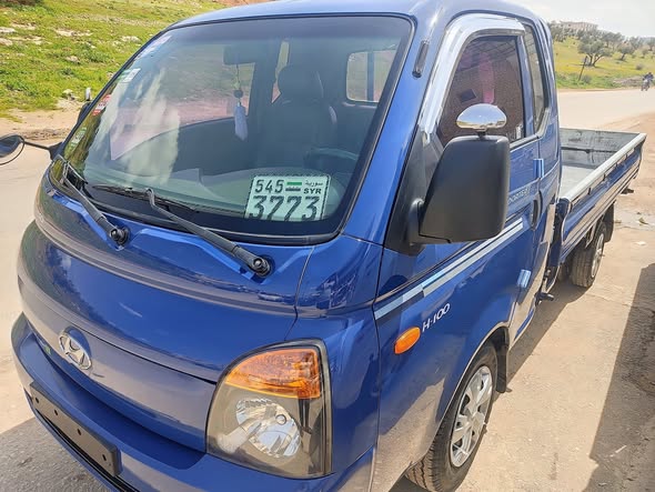 هيونداي بورتر 2012